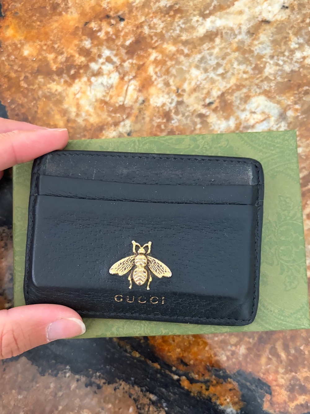 Gucci animale bee card holder